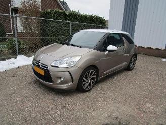 Vaurioauto  passenger cars Citroën DS3 1.6 Clima Radio/CD 129.000 KM 2011/1