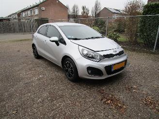 Kia Rio 1.2 Clima Radio/CD picture 3