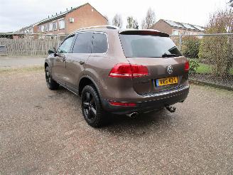 Volkswagen Touareg 4.2 V8 TDI Grijs kenteken picture 2