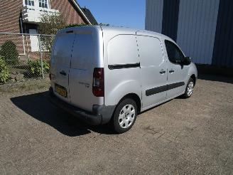 Peugeot Partner 1.6 HDI Airco Schuifdeur picture 4