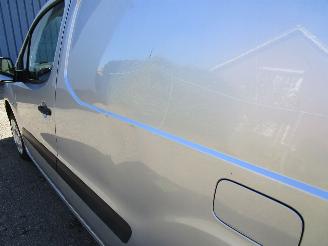 Peugeot Partner 1.6 HDI Airco Schuifdeur picture 5