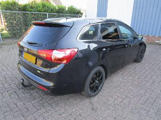 Kia Cee d 1.6 Camera Navi 6-Bak picture 4