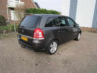 Opel Zafira 2.2 Automaat 111 Years 7-Pers. picture 4