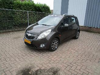 Vaurioauto  passenger cars Chevrolet Spark 1.0 Bi-Fuel Airco 2011/11