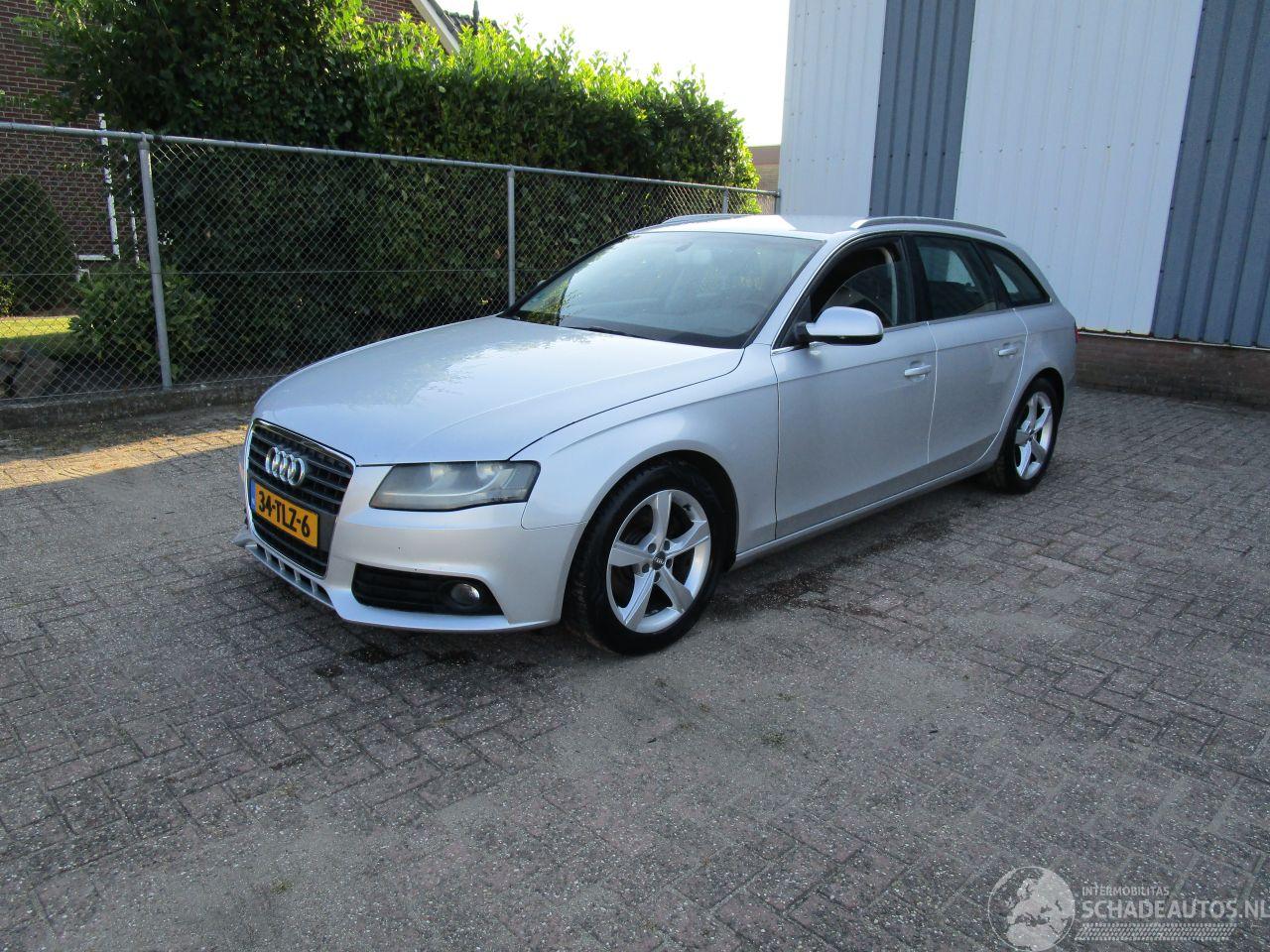 Audi A4 2.0 TDI Navi Clima Schadevrij 6-Bak