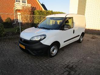 skadebil bedrijf Fiat Doblo 1.6 MJD Airco 145.000 KM 6-Bak 2022/2