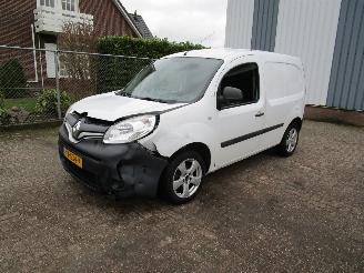 skadebil bedrijf Renault Kangoo 1.5 DCI Navi Airco 2016/2