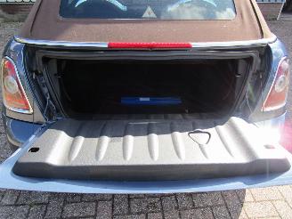 Mini Cabrio 1.6 Cooper Chili Airco 6-Bak picture 15