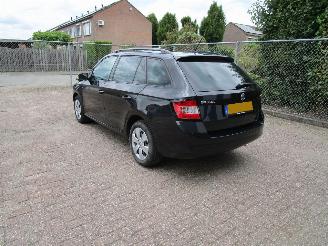 Skoda Fabia 1.2 TSI Clima Radio/CD picture 2