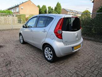 Opel Agila 1.0 Airco Radio/CD picture 2