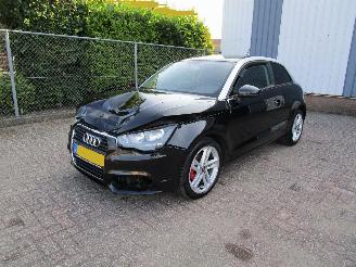 Damaged car Audi A1 1.4 TFSI Automaat Navi Airco 2011/3