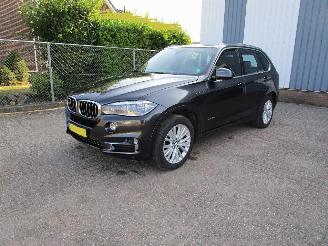 Unfallwagen BMW X5 4.0 Hybride AWD Leder Navi 2015/12