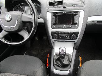 Skoda Octavia 1.4 TSI Navi Clima 6-Bak picture 12
