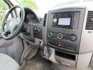 Volkswagen Crafter 2.5 TDI Navi Airco Rolstoelvervoer picture 15