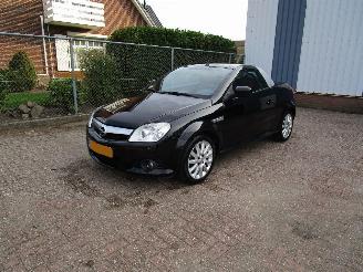 Auto incidentate Opel Tigra 1.4 16V Automaat 73.000 KM Leder 2008/1