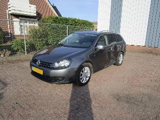 Unfallwagen Volkswagen Golf 1.4 TSI DSG Navi Clima 2011/11