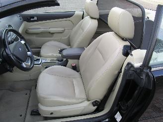 Ford Focus 2.0 Cabrio Automaat Leder Navi picture 17