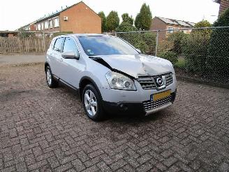 Nissan Qashqai 2.0 4-WD Camera Leder Pano 6-Bak picture 3