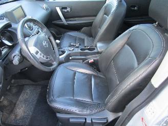 Nissan Qashqai 2.0 4-WD Camera Leder Pano 6-Bak picture 16