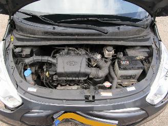 Hyundai I-10 Radio/CD picture 12
