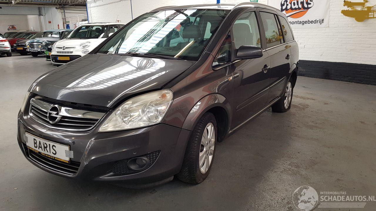 Opel Zafira 1.8 16V BENZ AUT MPV 140 PK