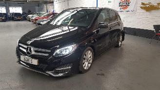 Damaged car Mercedes B-klasse  2017/9