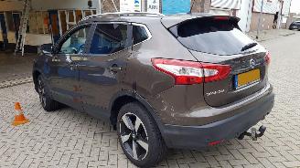 Coche accidentado Nissan Qashqai 1.6 DIG-T 163 16V SUV  BENZ 1.598CC 120KW 163PK 2015/3