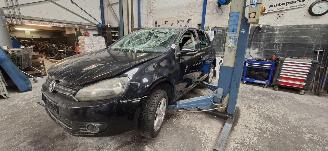 Volkswagen Golf 1.2 TSI Highline picture 1