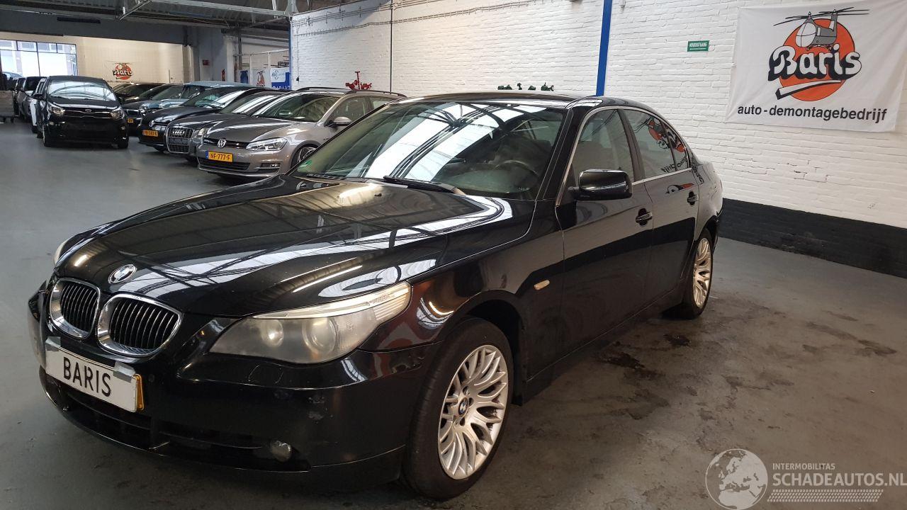 BMW 5-serie 525i 24V SEDAN 4DRS AUT BENZ 2.495CC 141KW 192PK