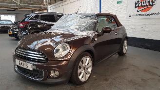Vaurioauto  passenger cars Mini Cooper 1.6 16V COOPER Cabrio  BENZ 1.598CC 90KW 122 PK 2012/2