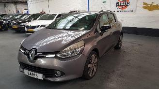  Renault Clio 0.9 TCE 12V 4DRS BENZ 898CC 66 KW 90PK 2015/2