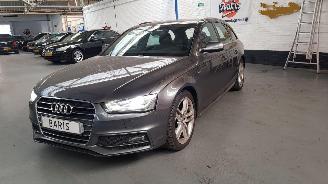 Unfallwagen Audi A4 1.8 TFSI 16V AUT COMBI  BENZ 1.798CC 125KW 170PK 2015/8