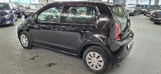 Volkswagen Up! 1.0 BMT Move Up picture 6