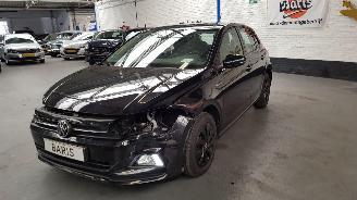 Schadeauto Volkswagen Polo 1.0 TSI 12V  4DRS BENZ 999CC 70 KW 95 PK 2020/11