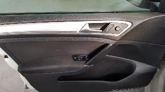 Volkswagen Golf 1.2 TSI BENZ AUT 77 KW 105 PK picture 8