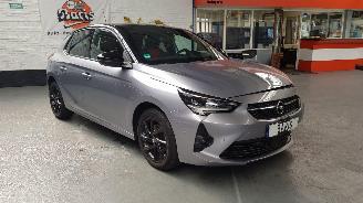Coche accidentado Opel Corsa 1.2 TURBO 12V AUT 4DRS BENZ 1.199CC 96KW 131PK 2023/5