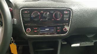 Volkswagen Up! 1.0 12V 4 DRS BENZ 999CC 44KW 60PK picture 11