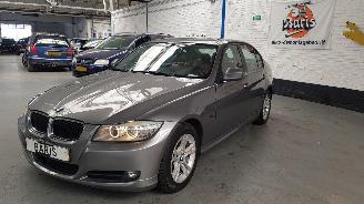 BMW 3-serie 318i 16V SEDAN 4DRS BENZ 1.995CC 105KW 143PK picture 3