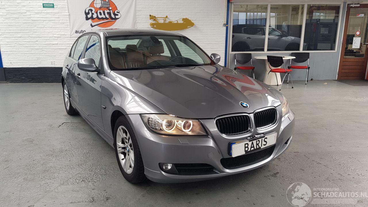 BMW 3-serie 318i 16V SEDAN 4DRS BENZ 1.995CC 105KW 143PK
