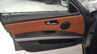 BMW 3-serie 318i 16V SEDAN 4DRS BENZ 1.995CC 105KW 143PK picture 9