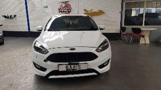Ford Focus 1.5 ECOBOOST 16V AUT  BENZ 1.498CC 134KW 182PK picture 2