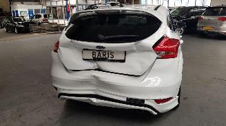 Ford Focus 1.5 ECOBOOST 16V AUT  BENZ 1.498CC 134KW 182PK picture 5