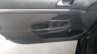 Volkswagen Golf 1.2 TSI BLUEMOTION   BENZ 1.197CC 77KW 105PK picture 9