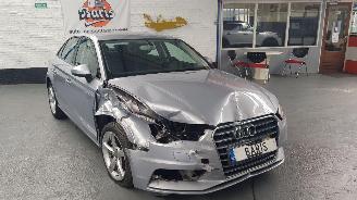 Schadeauto Audi A3 1.4 TFSI ACT 16V SEDAN 4DRS BENZ 1.395CC 110KW 150PK 2014/7