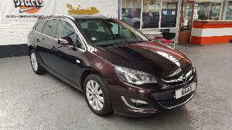 Avarii autoturisme Opel Astra 2.0 CDTI 16V AUT COMBI  DSL 1.956CC 121KW 165PK 2014/5