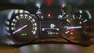 Citroën C3 Aircross 1.2 PURETECH SUV  BENZ 1.199CC 60KW 82PK picture 11