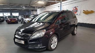 Opel Zafira 2.2 BENZ 6 BAK 7 PERSOON 2198CC 150 PK KM 148346 N.A.P... picture 3