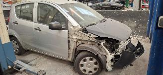 Opel Agila 1.0 Selection picture 2
