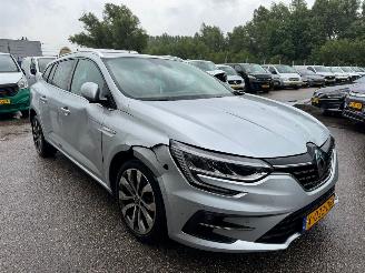 Unfallwagen Renault Mégane Estate 1.3 AUTOMAAT TCe 140 Techno BJ 2023 40.012 KM 2023/10