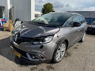skadebil auto Renault Scenic 1.3 AUTOMAAT TCe Intens BJ 2019 82.036 KM 2019/3